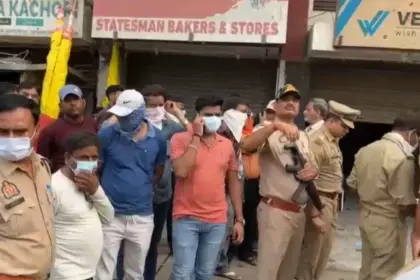 Prayagraj Triple Murder Case: Police officers investigating a locked house where three family members were found dead in Prayagraj.