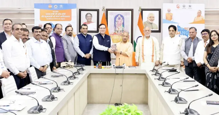 Project Ganga Uttar Pradesh: CM Yogi Adityanath launching Project Ganga Uttar Pradesh in Lucknow and addressing officials on river conservation, cleanliness and environmental protection initiatives.