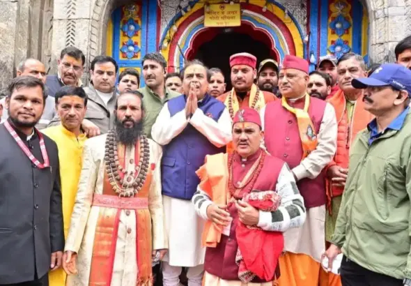 Mukesh Ambani Kedarnath Badrinath Visit: Mukesh Ambani Kedarnath Badrinath Visit during Char Dham Yatra with prayers and temple donation in Uttarakhand