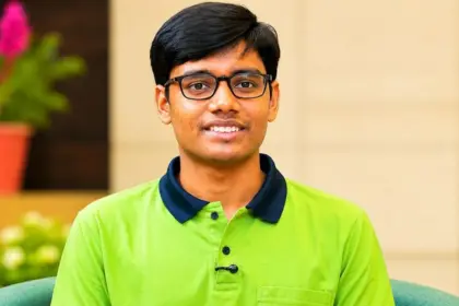 JEE Advanced Result 2026: Shubham Kumar celebrating AIR-1 in JEE Advanced Result 2026 with fellow Kota toppers Kabir Chhillar and Arnav Gautam