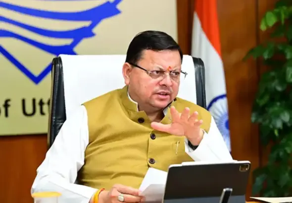 Dhami Cabinet Decisions: Chief Minister Pushkar Singh Dhami chairing a cabinet meeting in Dehradun where 12 major Dhami Cabinet Decisions were approved, including equal pay for UPNL employees and key policy reforms.