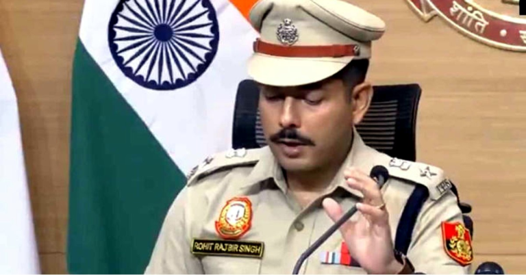 CJP Protest Delhi Police: Delhi Police personnel deployed behind barricades during the CJP Protest near Jantar Mantar in New Delhi on July 20, 2026.