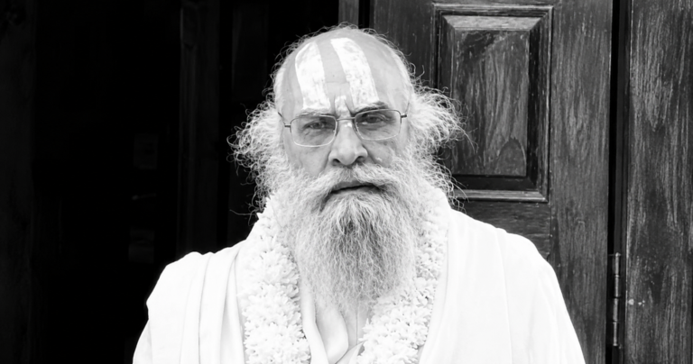 Kripalu Ramdas Maharaj of Mani Ram Das Chhawani Ayodhya with tribute from UP Deputy CMs Brajesh Pathak and Keshav Prasad Maurya.