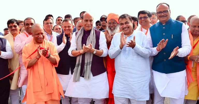Lucknow Kanpur Expressway: Yogi Adityanath, Rajnath Singh and Nitin Gadkari inaugurating Lucknow Kanpur Expressway and national highway projects in Uttar Pradesh.