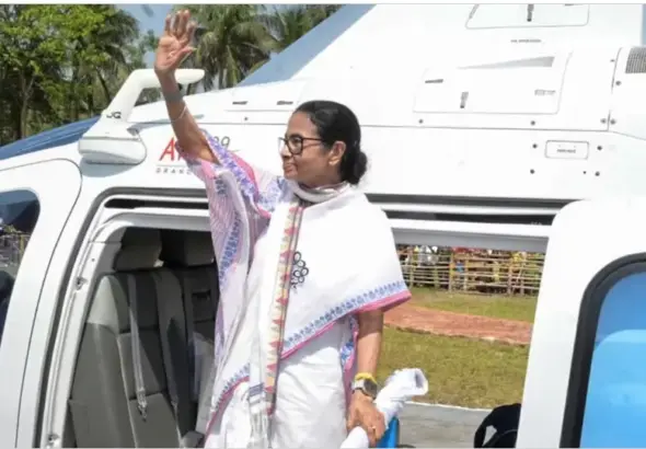 TMC Funding Investigation: ED investigation into TMC funding with Mamata Banerjee and CM Yogi Adityanath addressing a public rally in Banda.