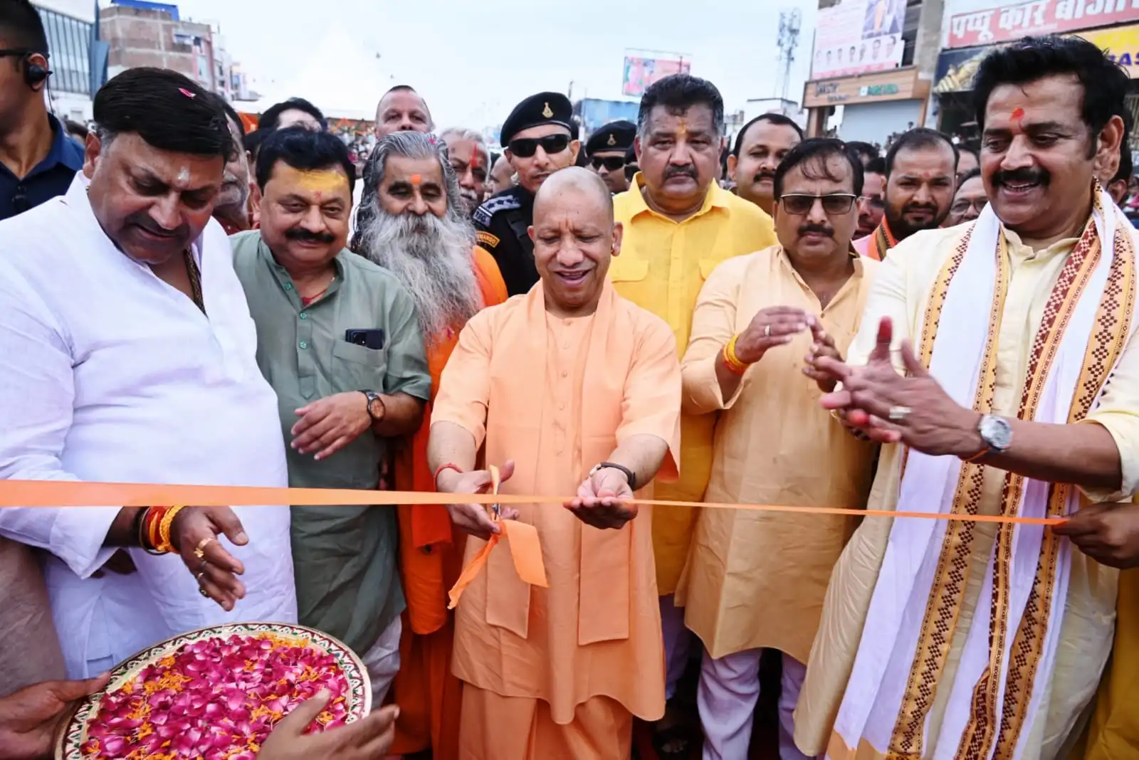 Gorakhpur Development Projects : CM Yogi inaugurating Gorakhpur Development Projects including the six-lane Transport Nagar-Padleganj flyover