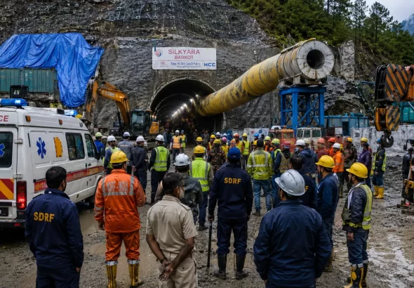 CM Pushkar Singh Dhami at Pipalkoti tunnel accident site during rescue operation in Chamoli