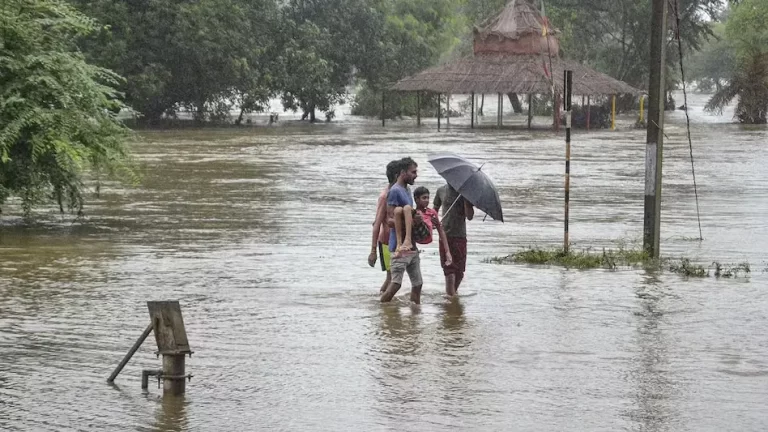 Madhya Pradesh rain causes waterlogging and overflowing rivers in Chhatarpur,