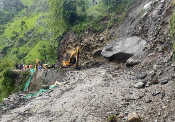 Yamunotri Highway in Uttarkashi, leaving pilgrims and local residents stranded while road clearance operations continue.