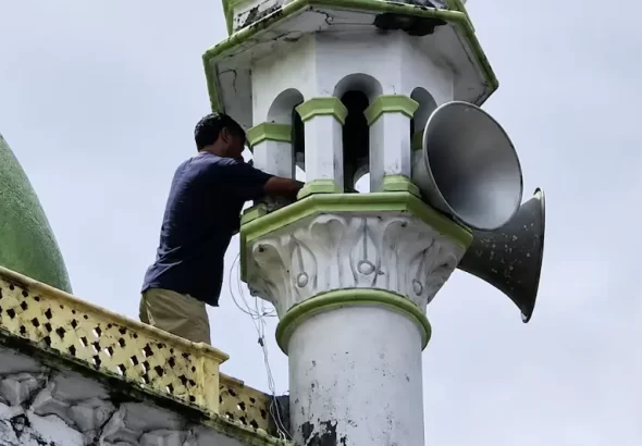 West Bengal Loudspeaker Controversy as Calcutta High Court seeks government response over mosque loudspeaker removal claims