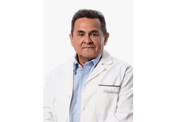 Prof. Gabriel Serrano at advanced dermatology symposium in India