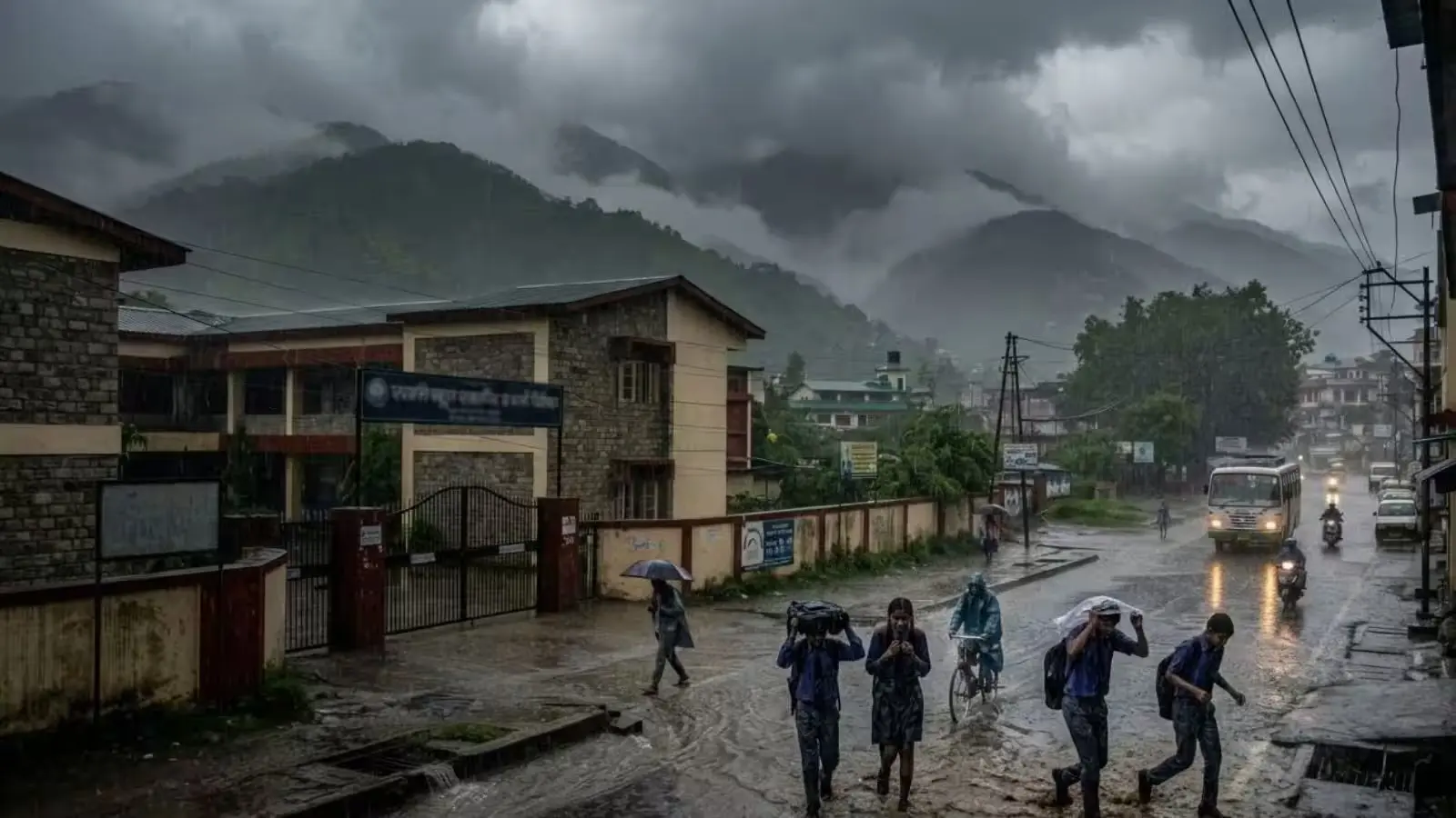 Uttarakhand heavy rain alert as schools remain closed in Nainital, Almora and Bageshwar