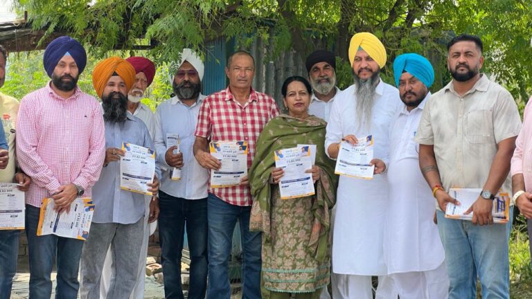 Man De Munafe Campaign door-to-door outreach by AAP leaders in Punjab