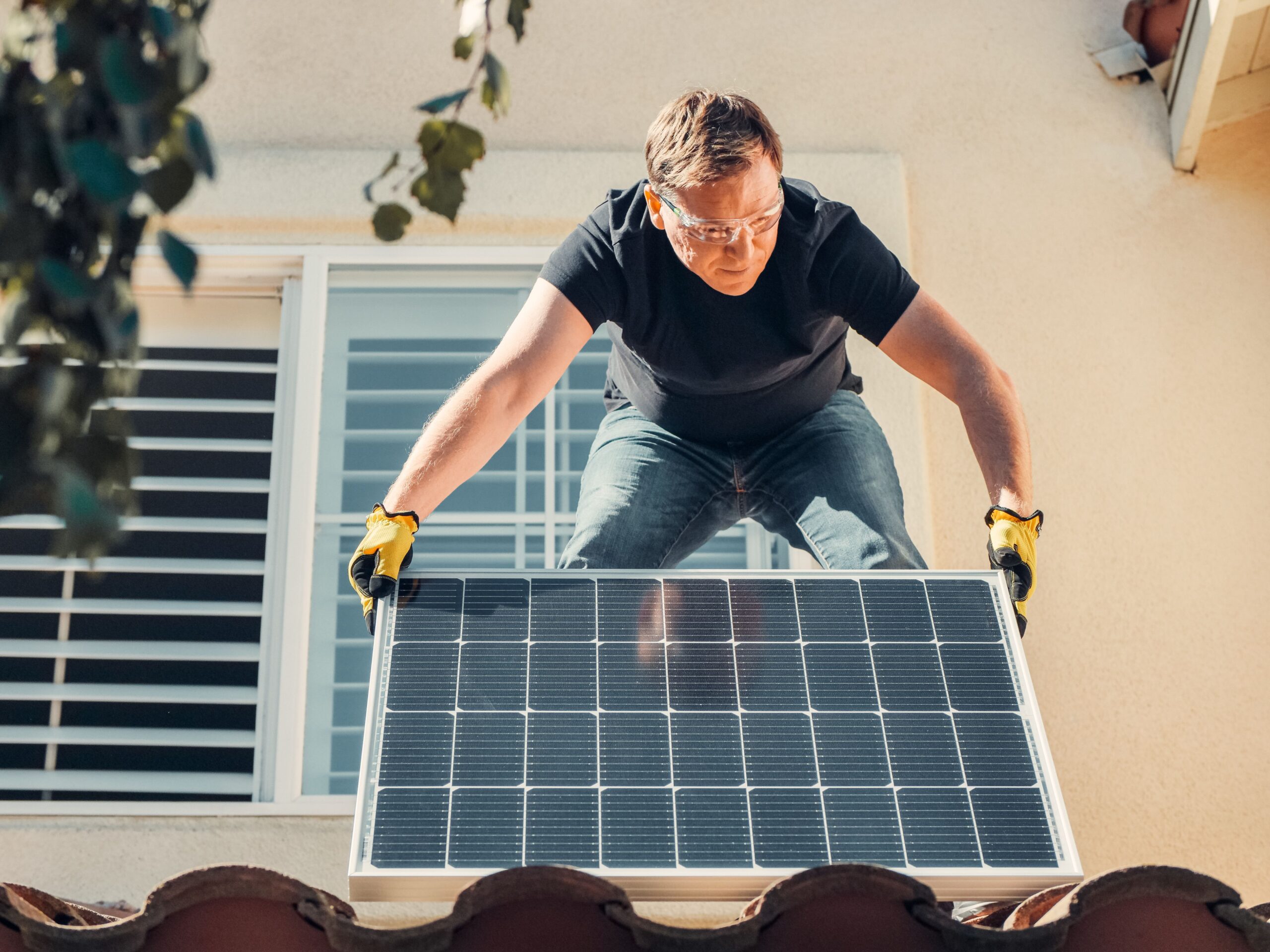PM Surya Ghar Yojana rooftop solar panels installed on homes