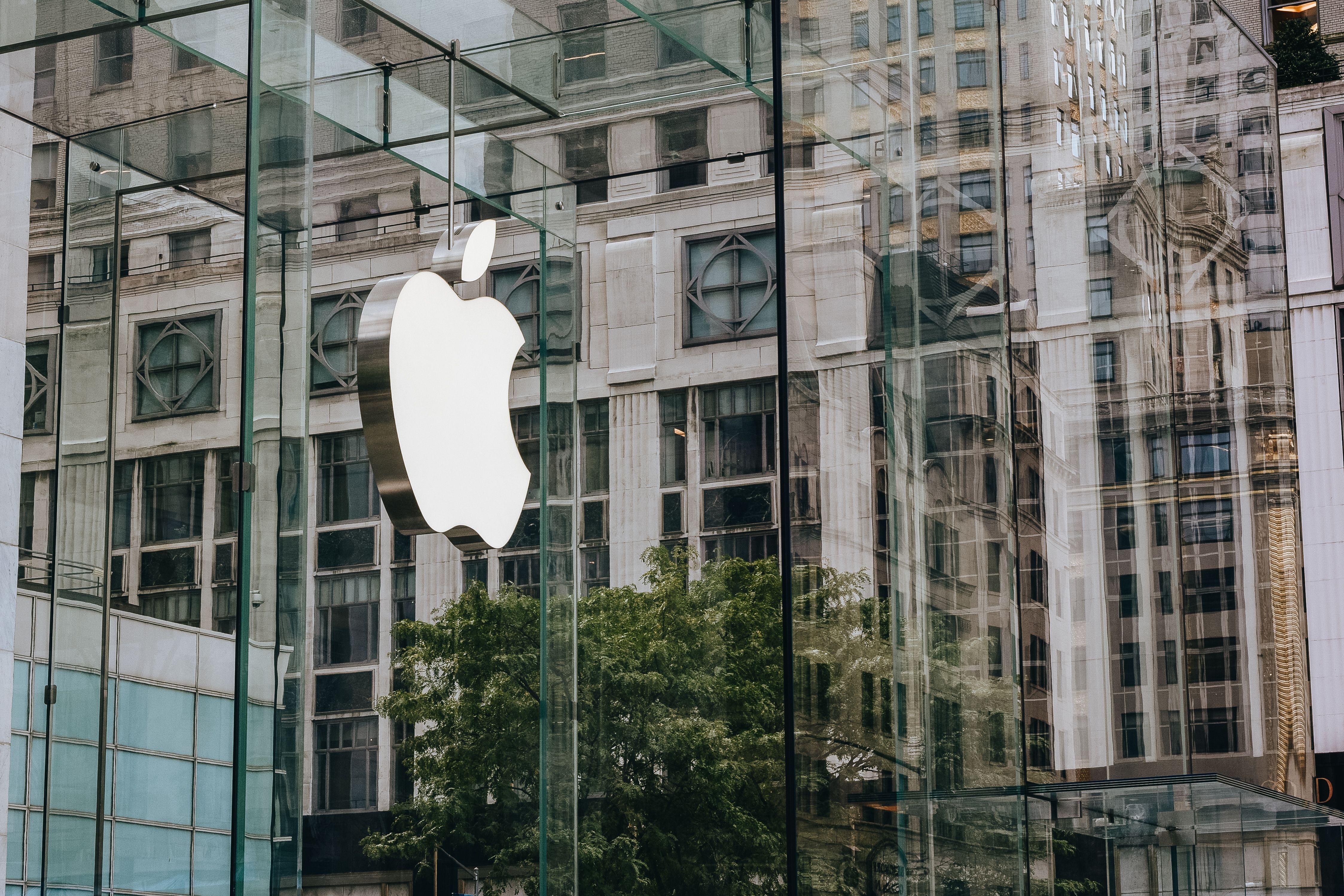 Apple Event 2026 featuring iPhone 18 and foldable iPhone launch