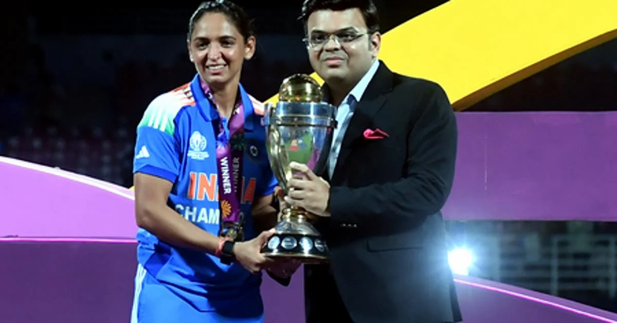 Harmanpreet Kaur in the Indian women's cricket team jersey