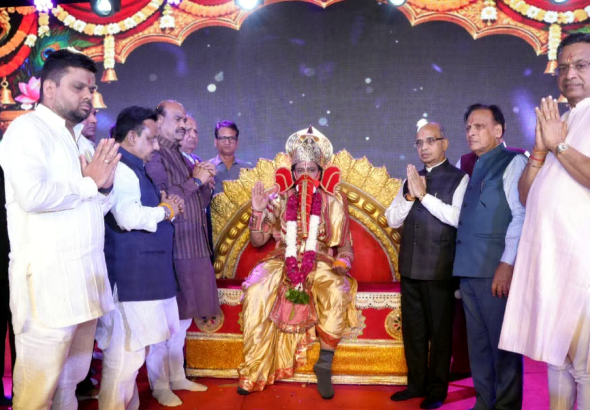 Luv Kush Ramlila 2026: Lok Sabha Speaker Om Birla performs Ganesh Puja at Luv Kush Ramlila 2026 opening ceremony at Red Fort Ground Delhi