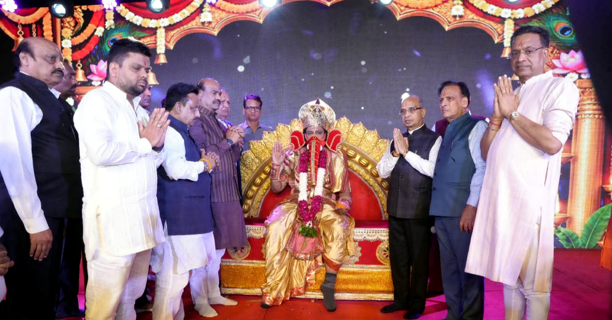 Luv Kush Ramlila 2026: Lok Sabha Speaker Om Birla performs Ganesh Puja at Luv Kush Ramlila 2026 opening ceremony at Red Fort Ground Delhi