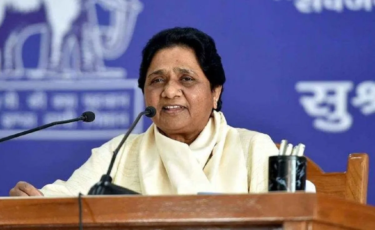 Mayawati attacks Samajwadi Party over Ram Gopal Yadav and Dhanraj Nathwani Rajya Sabha nominations