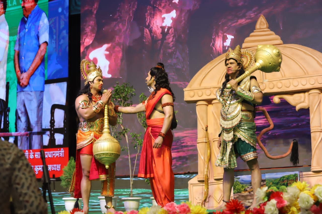 Luv Kush Ramlila Hanuman Sanjeevani Scene