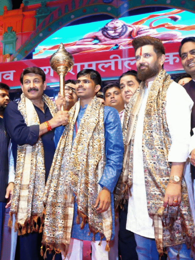 लाल किला मैदान में उमड़ा रामभक्तों का जनसैलाब, हनुमान भजनों पर झूमे हजारों लोग