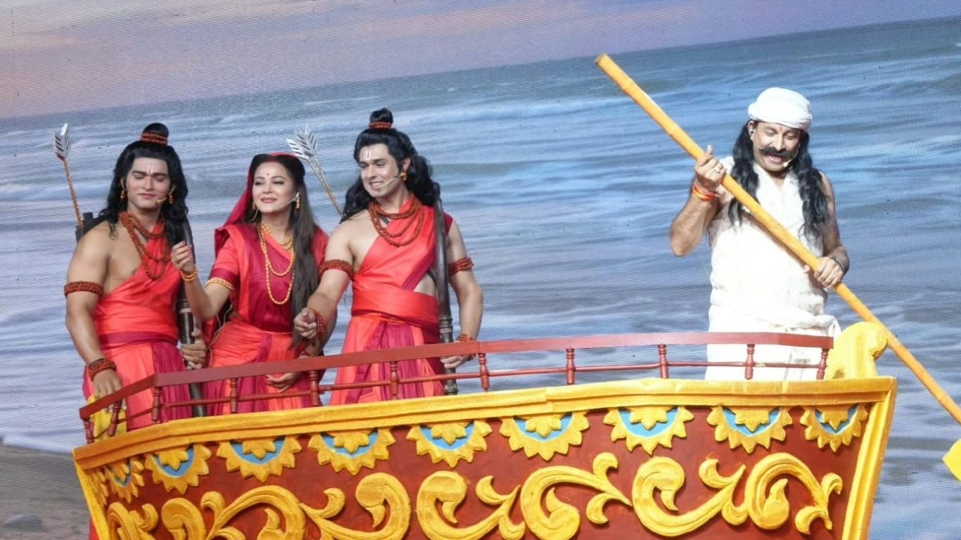 Manoj Tiwari Kevat Role Luv Kush Ramlila