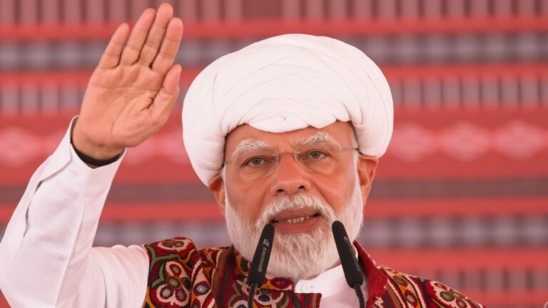 PM Modi on Opposition in Banaskantha
