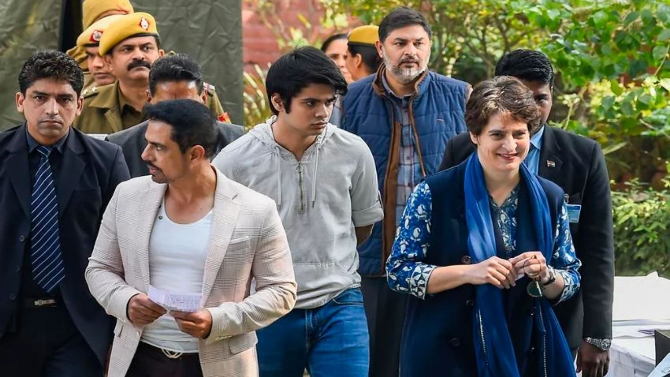 Raihan Vadra Protest Photos