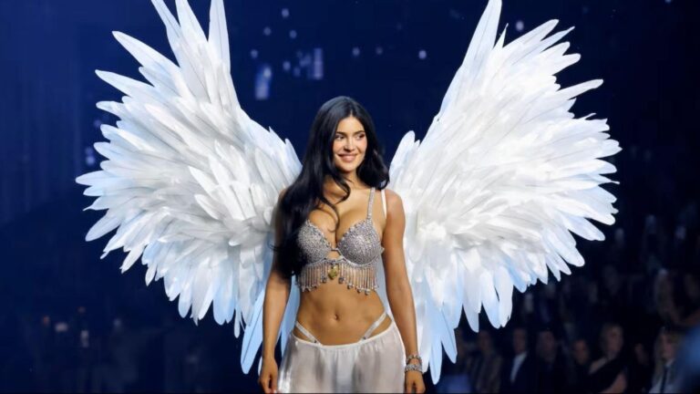 Victoria Secret Fantasy Bra